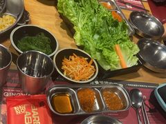 -青瓦炭韩潮烤肉(花园道店)