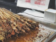 -巴汗羊肉串烧烤店