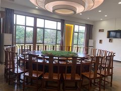 -东馆和天下特色餐饮(工农店)
