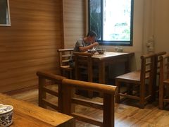 -十二忠手拉面(燎原街店)