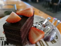 -The BREW·酿餐厅(浦东嘉里大酒店)