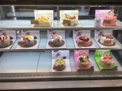 -圣安娜饼屋(信和广场店)