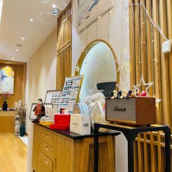 -一本X目奈子日式单根美睫专业店