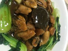 -鹏城人家海鲜酒家·23年老字号(较场尾店)