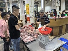 -标记美食新鲜猪杂(兴南大道店)