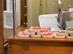 -天成·潮州牛肉脆肉鱼生蚝自助火锅