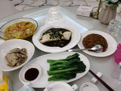 -双子楼大酒店(城开国际写字楼店)