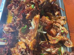 炒鸡架-勃利地摊·勃立小串烧烤