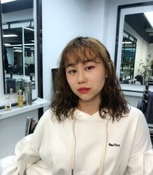 -HG美发设计沙龙