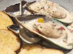 椰奶烩青口贝-HELLO 27 意面·沙拉·帕尼尼