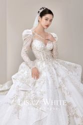 点击看大图 -Renee芮亦婚纱