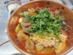 -成都你六姐·牛肉冒菜(上海杨浦合生汇店)