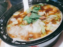 -闫家驴肉老店(华电一校店)
