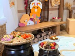 -KAKAO FRIENDS(弘大店)
