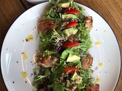 牛油果烤鸡沙拉-LYFATTI 莱芙缇(赣水路店)