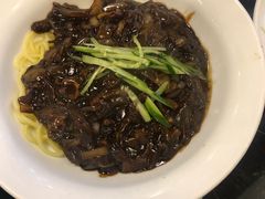 炸酱面-桃园中华料理炸酱面(燕儿岛路店)