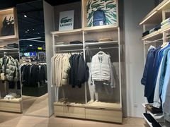 -燕莎奥特莱斯购物中心