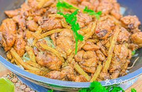 Delicious Chicken Leg Pot