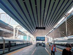 -北京西站(地铁站)