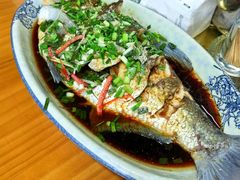 -芦茨金富饭庄·25年老字号·专做稻草鸡
