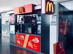 -麦当劳(鄂尔多斯机场店)