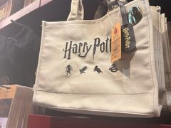 -九又四分之三站台哈利波特商店