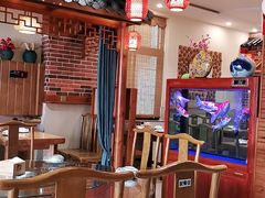 大堂-东来菜馆•手抓海鲜家常菜•海鲜锅贴(鸽子窝店)