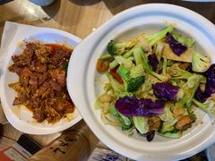 -严记小天府酸菜鱼(西四路店)