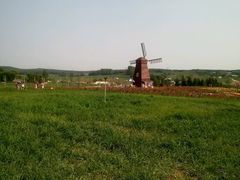 -北纬44度·金珠花海休闲农业旅游景区