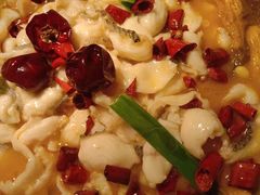 -周渝食惦·酸菜鱼精致川菜(横岗店)