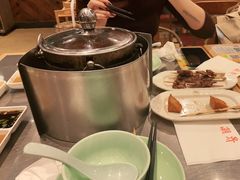 -潮界(LU·ONE凯德晶萃广场店)