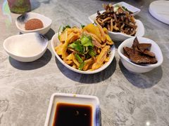 -璞臻汽锅餐厅(南京东路店)