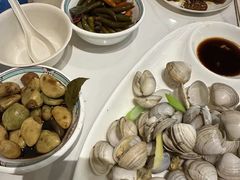 -鑫正兴东北烧烤(滨湖店)