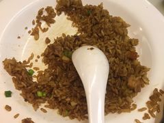 -新大咀港式茶餐厅(宝山万达店)