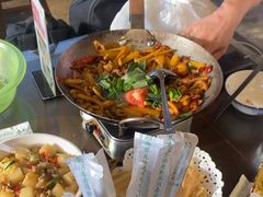-富正毅三下锅·湘西韵味(天门山索道店)