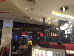 -必胜客(武汉欢乐谷店)
