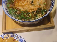 -雁滩白记·兰州牛肉面