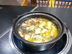 -野菌皇海景野生菌火锅(滨海大道店)