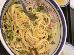 -云阿蛮云南生烫牛肉米线(奉贤路店)