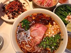 小锅米线-胡麻(静安嘉里店)
