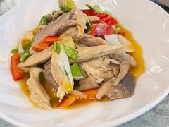 -汗腾格里·风味餐厅(新疆驻京办店)