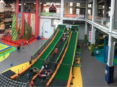 -蒙特利亲子乐园