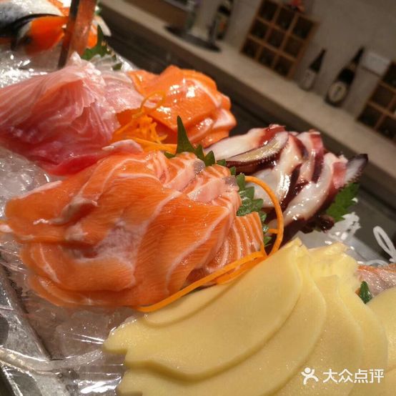 融信皇冠假日酒店原素全日制餐厅