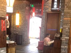 -小龙坎火锅(麻城文化小镇店)