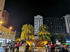 -海口骑楼小吃街