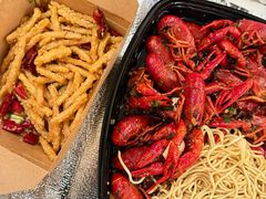 -肥肥虾庄·金牌油焖大虾(杨园滨江时代walk店)
