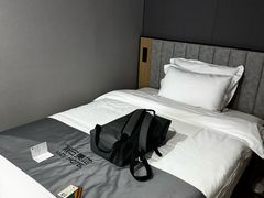 -假日美地酒店(广州同和地铁站京溪南方医院店)