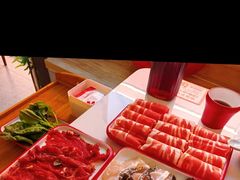 -毛辣果·贵州红酸汤牛肉火锅(西单店)