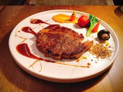 澳洲和牛西冷牛排（M6）-Golden Lily河内巴黎法越料理餐厅(建国西路店)