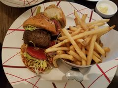 -db Bistro & Oyster Bar by Daniel Boulud(滨海湾金沙店)